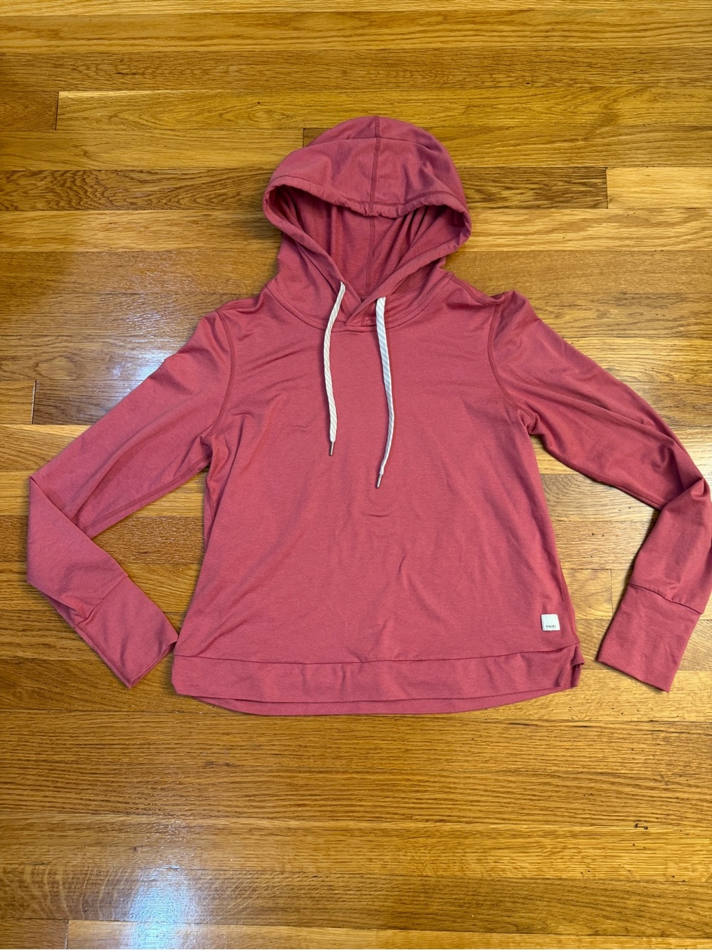 Vuori Halo Essential Pullover Hoodie Heather in Red Rosewood - Size XS/S
